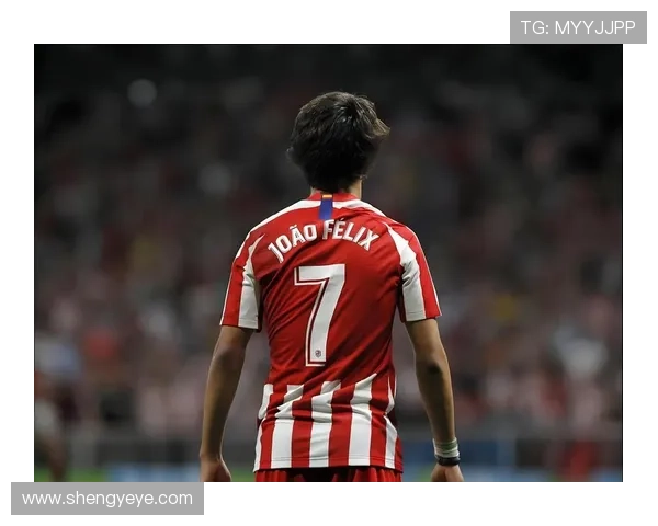 B席传奇生涯即将落幕或将加盟沙特联赛或本菲卡