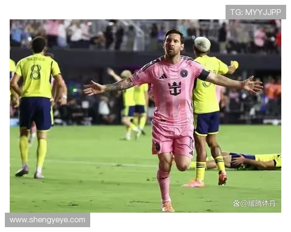 托蒂：对C罗的批评源于嫉妒他与梅西同属足球巅峰